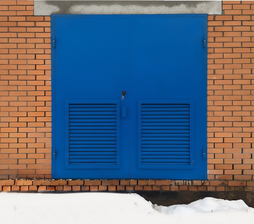 Дверь на объекте электроснабжения Дверь на объекте электроснабжения